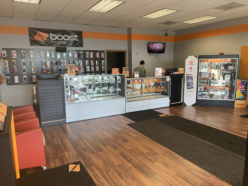 Telecommunications Service Provider «Boost Mobile Store by SN Wireless», reviews and photos, 200 N Springboro Pike, Dayton, OH 45459, USA