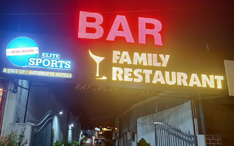 Bluemoon Elite Sports Bar and Family Restaurant image