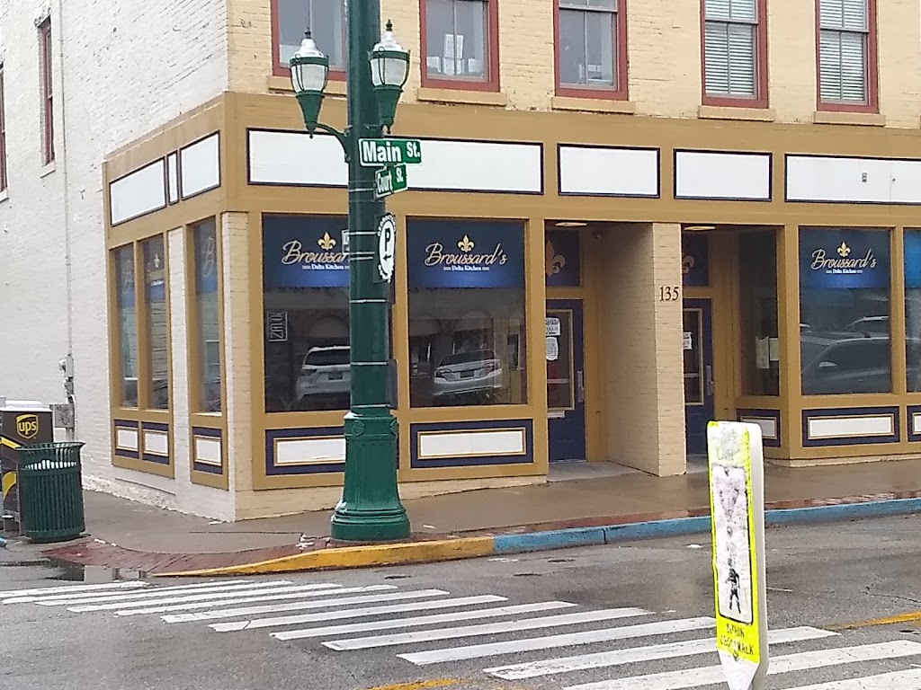 Broussard's Delta Kitchen 40324