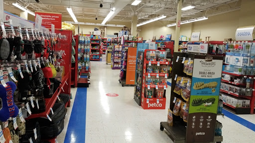 Pet Supply Store «Petco Animal Supplies», reviews and photos, 13053 Lee Jackson Memorial Hwy b, Fairfax, VA 22033, USA