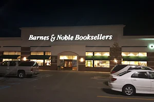 Barnes & Noble image