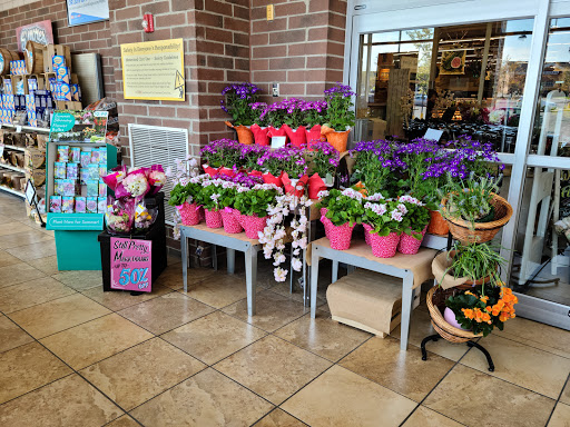 Supermarket «Giant Eagle Supermarket», reviews and photos, 5461 New Albany Rd W, New Albany, OH 43054, USA