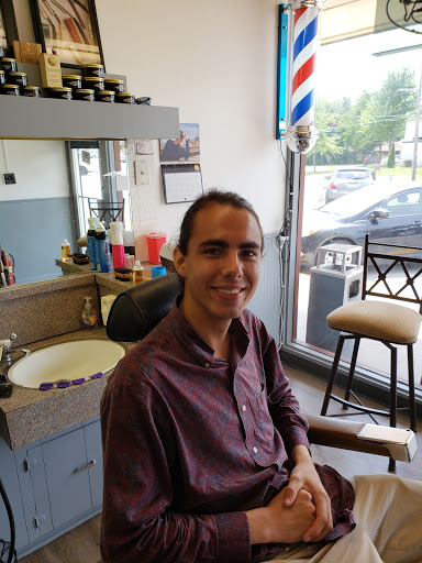 Barber Shop «Hickman Barber Shop», reviews and photos, 5707 Hickman Rd, Des Moines, IA 50310, USA