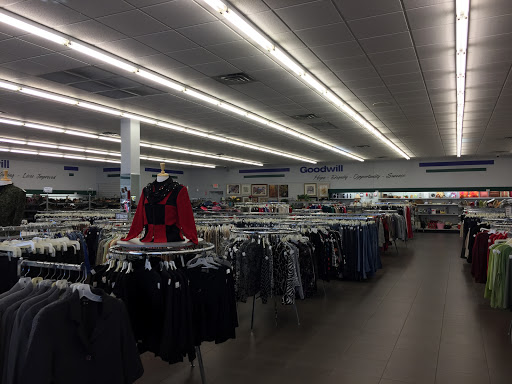 Donations Center «Goodwill Store and Donation Center», reviews and photos