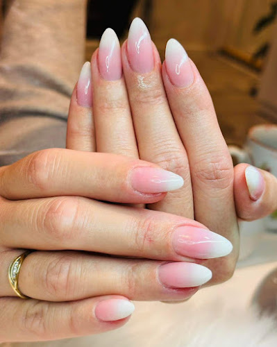 City hair & nails - Esbjerg