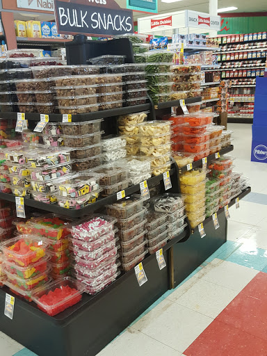 Grocery Store «Weis Markets», reviews and photos, 1102 N Queen St, Martinsburg, WV 25404, USA