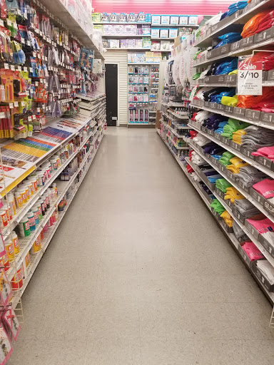 Craft Store «Michaels», reviews and photos, 5442 New Hope Commons Dr, Durham, NC 27707, USA