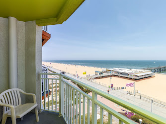 Best Western Plus Sandcastle Beachfront Hotel
