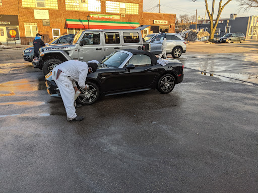 Fullers Car Wash en Hinsdale