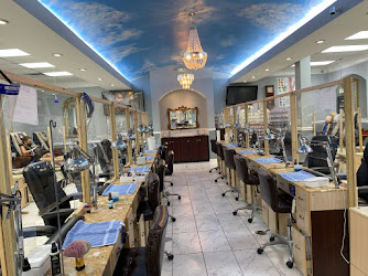 Top Nails Salon