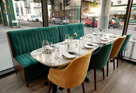 Payiz Mediterranean Restaurant Cafe & Bar