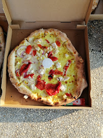 Plats et boissons du Pizzas à emporter Pizza Burrata à Aigues-Mortes - n°13