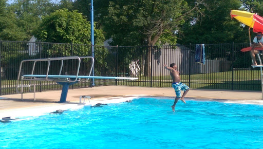 Recreation Center «Madisonville Recreation Center», reviews and photos, 5320 Stewart Ave, Cincinnati, OH 45227, USA