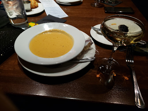 Seafood Restaurant «Devon Seafood + Steak», reviews and photos, 27 W Chocolate Ave, Hershey, PA 17033, USA