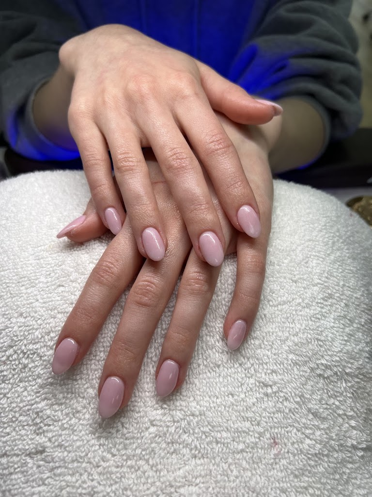 Sky Nails 97381