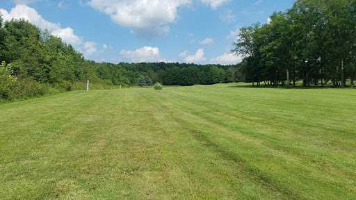 Golf Course «Walnut Run Golf Course», reviews and photos, 601 E Main St, Cortland, OH 44410, USA