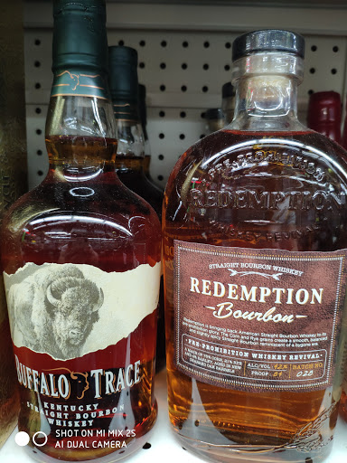 Liquor Store «5203 Ca Liquors Inc», reviews and photos, 5203 Broadway, Bronx, NY 10463, USA