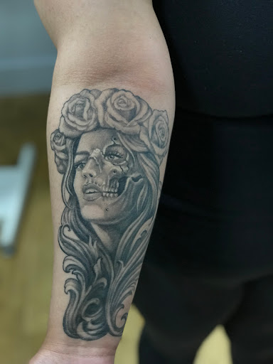 Explore sarah j maas tattoo ideas, creative tattoo ideas in New York, available at ART INK TATTOO