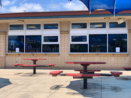 Public Swimming Pool «Water Works Family Aquatic Center», reviews and photos, 2025 Munroe Falls Ave, Cuyahoga Falls, OH 44221, USA