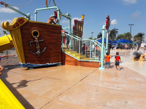 Water Park «Pirates Bay Waterpark», reviews and photos, 5300 E Rd, Baytown, TX 77521, USA