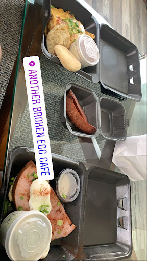 Grocery Store «Whole Foods Market», reviews and photos, 300 N Broad St, New Orleans, LA 70119, USA