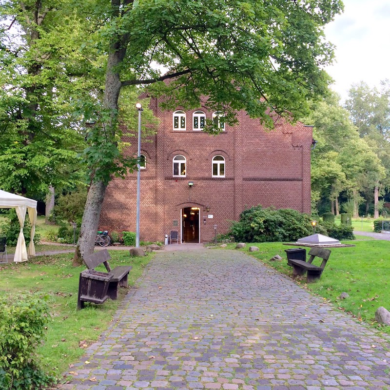 Alloheim Senioren-Residenz "Schloss Westhusen"