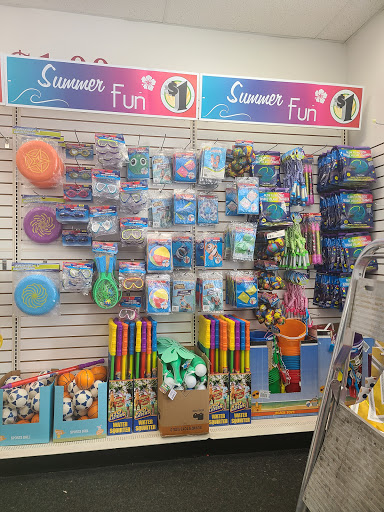 Dollar Store «Dollar Tree», reviews and photos, 682 Downingtown Pike, West Chester, PA 19380, USA