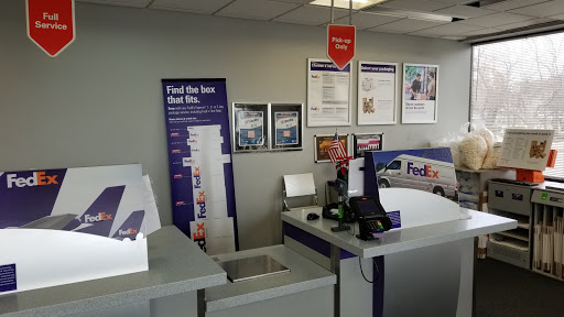 Oficinas Fedex Boston