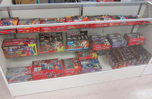 Comic Book Store «Amazing Heroes», reviews and photos, 12832 NE 85th St, Kirkland, WA 98033, USA