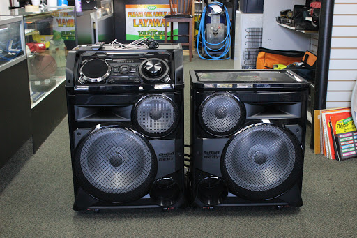 Pawn Shop «Yankee Peddler & Pawn», reviews and photos, 535 Long Hill Rd, Groton, CT 06340, USA