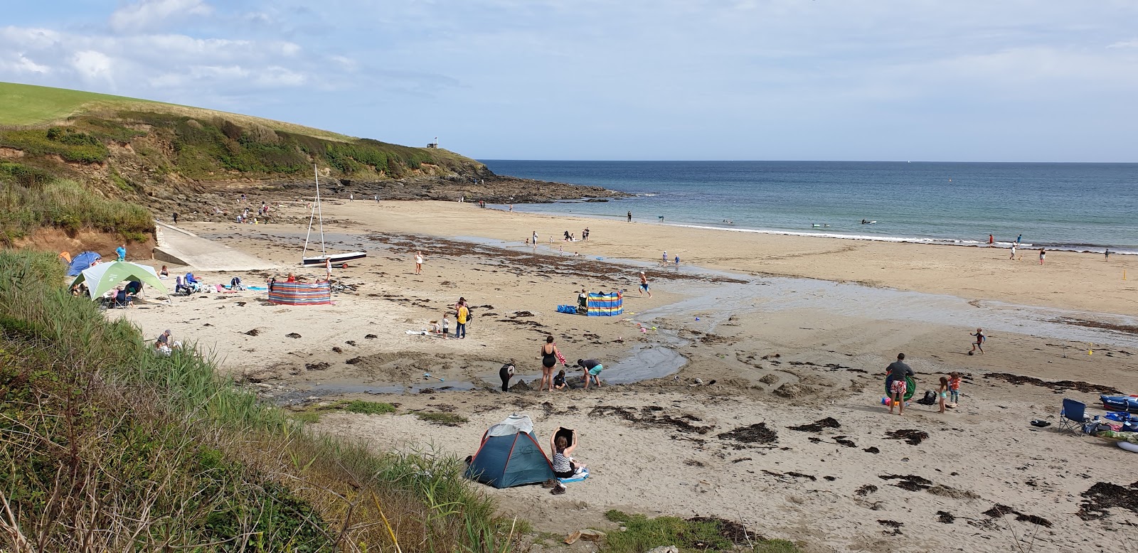 Foto di Spiaggia di Porthcurnick e l'insediamento