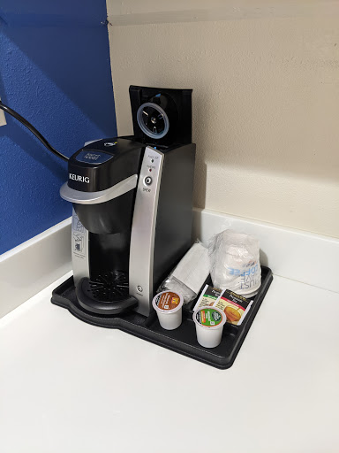 Hotel «Holiday Inn Express Santa Rosa», reviews and photos