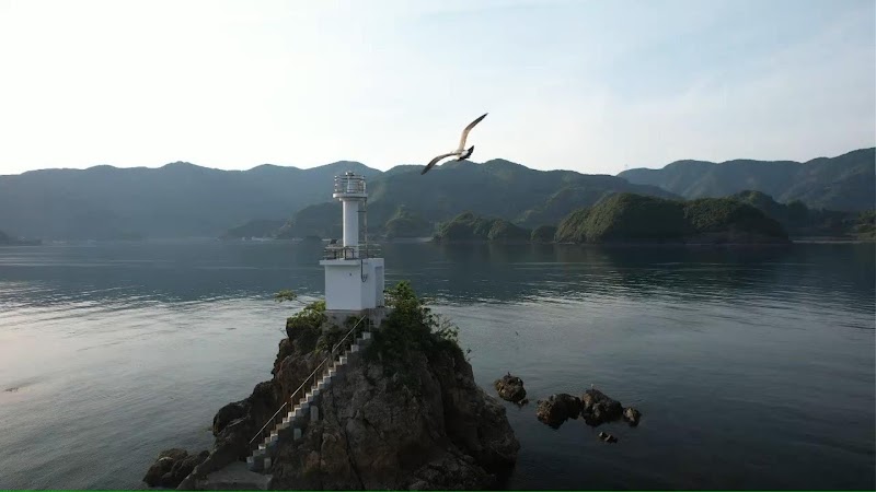 伊予水越島灯台