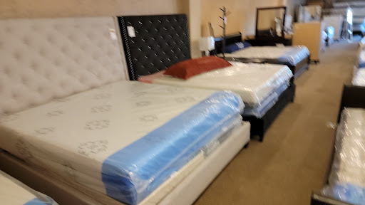 Bedroom Furniture Store «Furniture & Mattress World», reviews and photos, 4020 E Thomas Rd, Phoenix, AZ 85018, USA