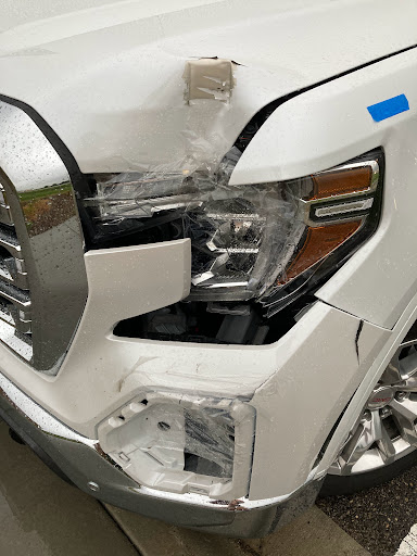 Auto Body Shop «ABRA Auto Body & Glass», reviews and photos, 9020 Aztec Dr, Eden Prairie, MN 55344, USA