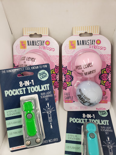 Office Supply Store «Staples», reviews and photos, 6272 Saginaw Rd, Grand Blanc, MI 48439, USA