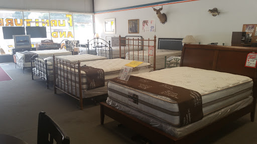 Furniture Store «Furniture & Mattress Discounters», reviews and photos, 424 W Memorial Dr, Dallas, GA 30132, USA