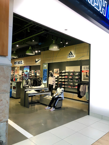 Shopping Mall «Park Meadows», reviews and photos, 8401 Park Meadows Center Dr, Lone Tree, CO 80124, USA