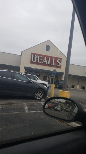Department Store «Bealls», reviews and photos, 1351 S Main St, Boerne, TX 78006, USA