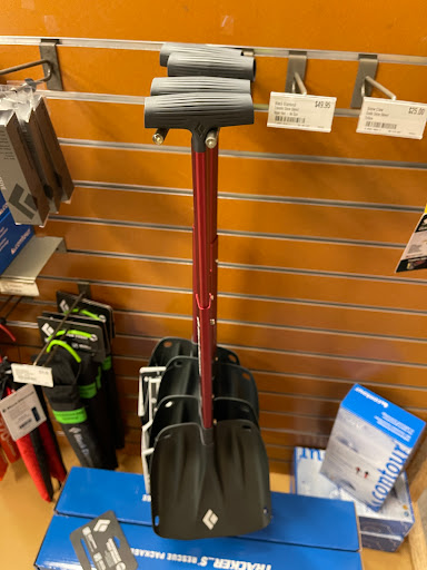 Camping Store «REI», reviews and photos, 17W160 W 22nd St, Oakbrook Terrace, IL 60181, USA