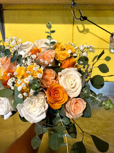Florist «Genesis Flower And Gift Shop», reviews and photos, 1801 N Garey Ave, Pomona, CA 91767, USA