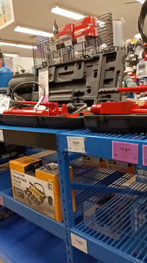 Hardware Store «Harbor Freight Tools», reviews and photos, 1244 S Gilbert Rd #110, Mesa, AZ 85204, USA