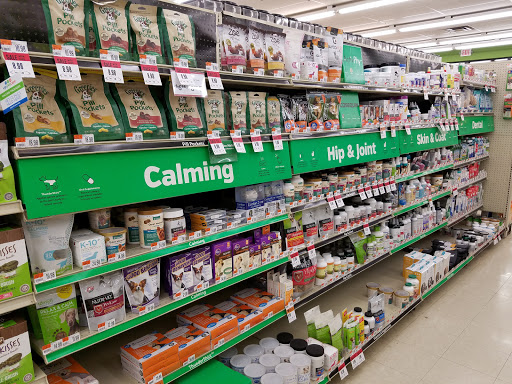 Pet Supply Store «Pet Supplies Plus», reviews and photos, 887 N Lexington-Springmill Rd, Mansfield, OH 44906, USA