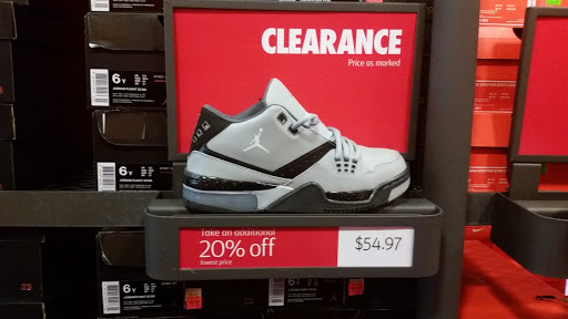 Clothing Store «Nike Factory Store», reviews and photos, 4250 W Anthem Way #375, Anthem, AZ 85086, USA