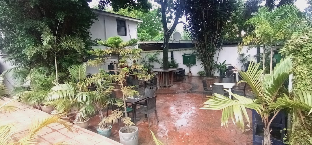Lamango Restaurant & Bar