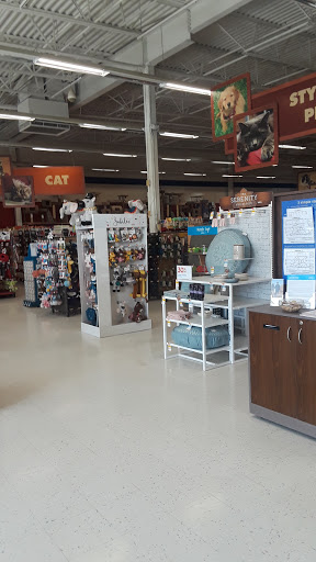 Pet Supply Store «Petco Animal Supplies», reviews and photos, 65 Taunton Depot Dr A, Taunton, MA 02780, USA