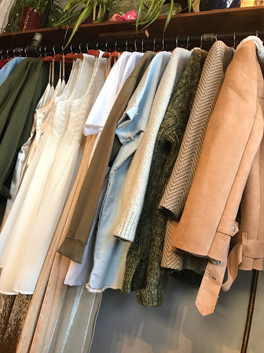 Boutique «Portobello Road», reviews and photos, 122 Welch Ave, Ames, IA 50014, USA