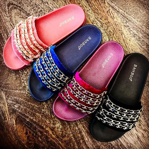 Shoe Store «SHOE TIME & SHOE TREND», reviews and photos, 3021 Freedom Dr, Charlotte, NC 28208, USA