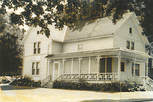 Florist «Eclectic Garden», reviews and photos, 323 Walnut St, St Charles, IL 60174, USA