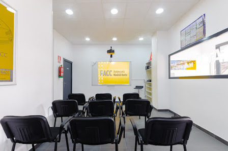 autoescuela madrid norte C. de Santiago de Compostela, 60, Fuencarral-El Pardo, 28034 Madrid, España